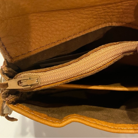 NWOT Brama Handmade Canada Deerskin Tooled Leather Wallet - Picture 7 of 14